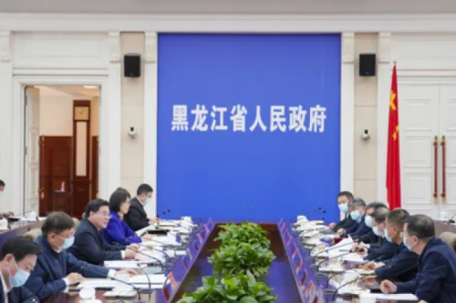 李寅董事長參加黑龍江省上市工作座談會，并代表上市公司做了典型發(fā)言