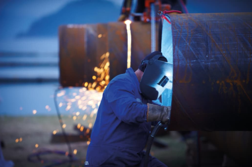 建設(shè)高品質(zhì)熱力管網(wǎng)保障綠色零碳能源 | 九洲集團(tuán)泰來(lái)生物質(zhì)項(xiàng)目一級(jí)熱網(wǎng)復(fù)線工程即將全線貫通